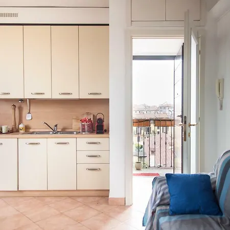 Apartment La Dei Navigli *