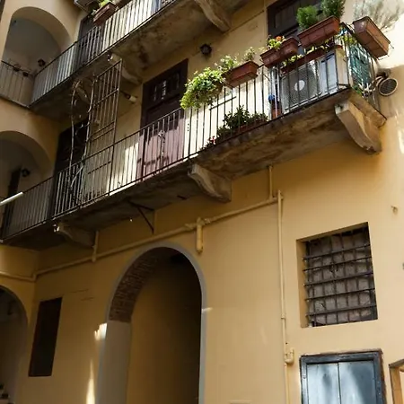 La Dei Navigli * Milan